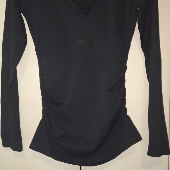 Last Tango Ruched Top - Picture 3 of 5